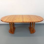 Table à manger ronde scandinave vintage style Rainer Daumiller en pin