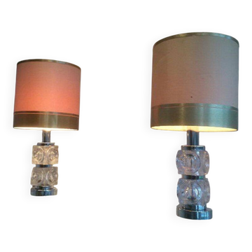 Paire de lampes en verre et chrome. Vers 1970