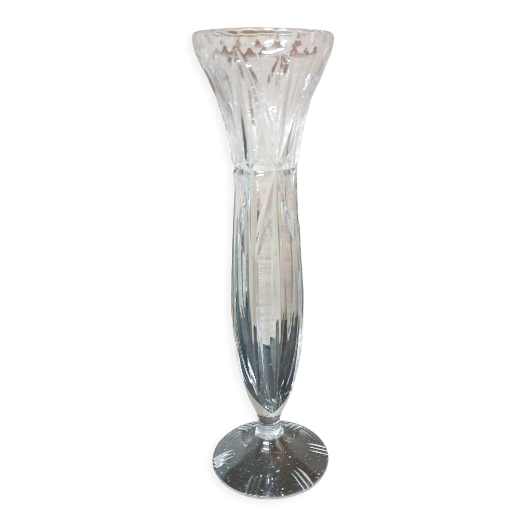 Hand-cut crystal vase