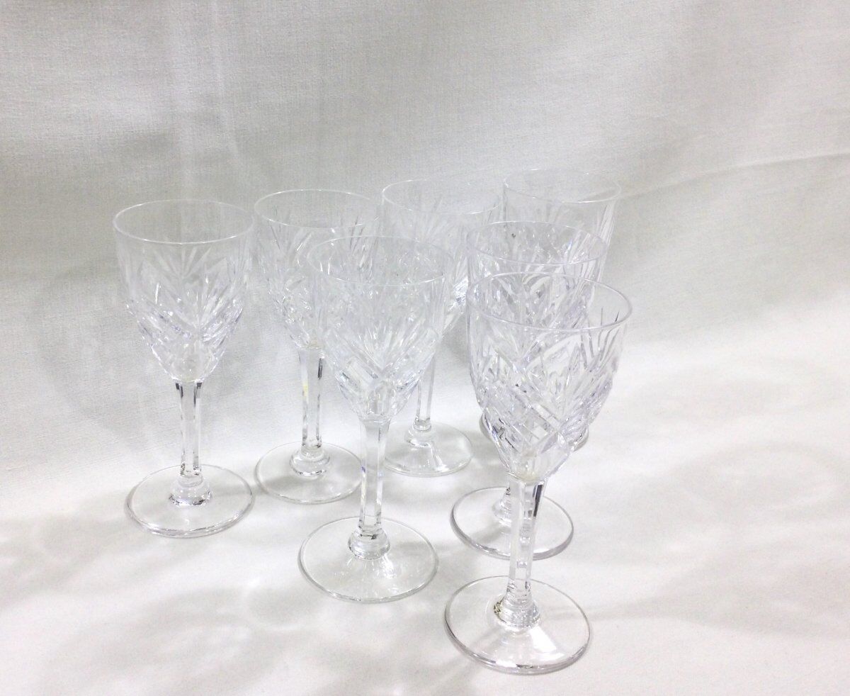 Set of 7 glasses of red wine Saint Louis model Chantilly