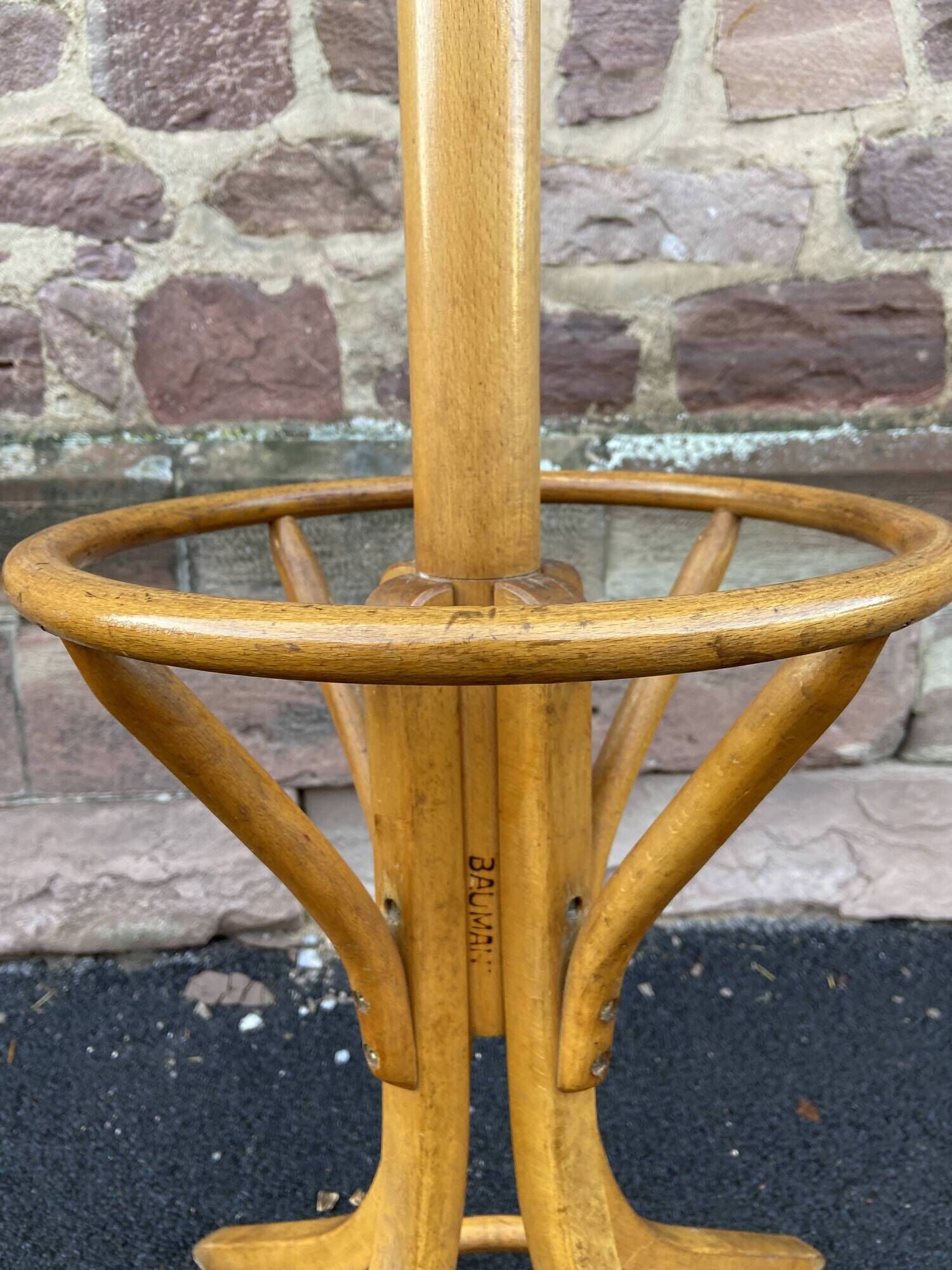 Baumann coat rack on vintage parrot stand 1960