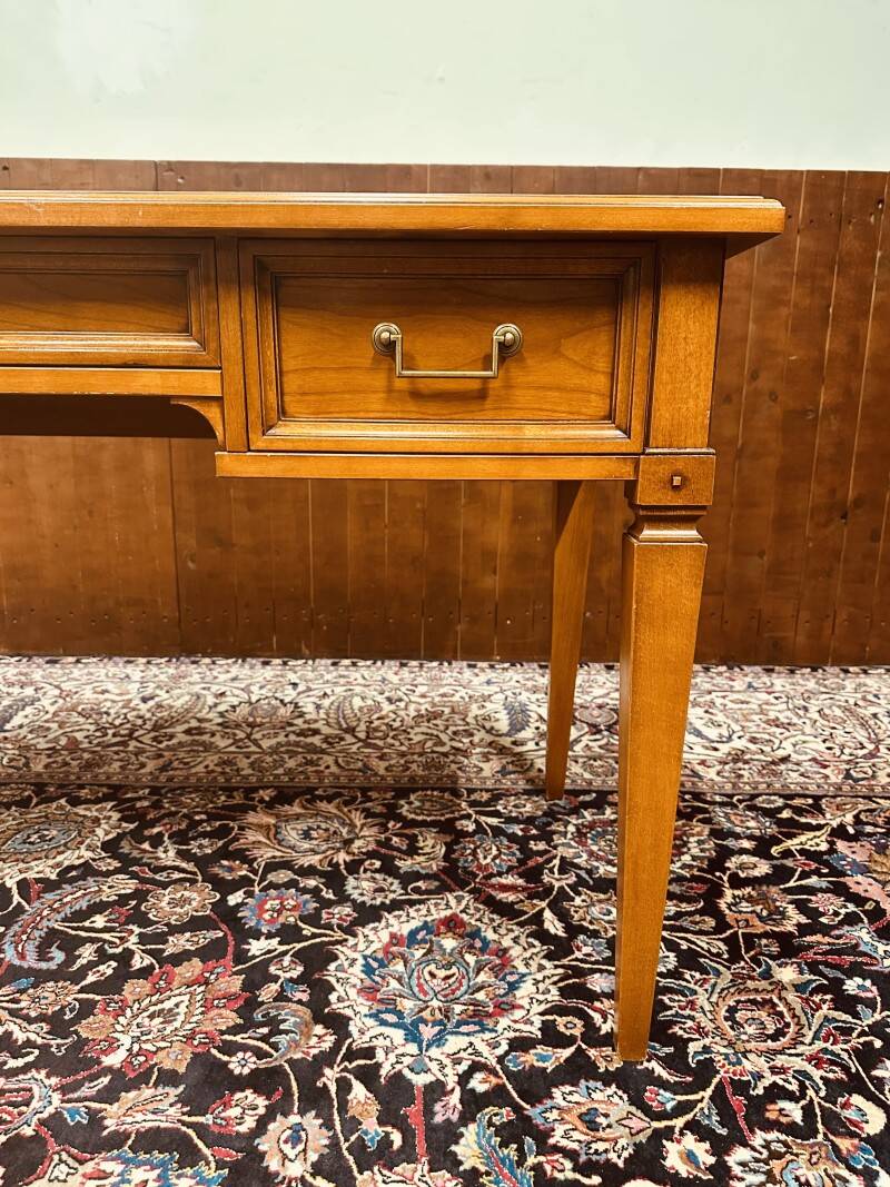 Bureau classique italien Selva