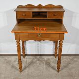 Petit Bureau à Gradin en Merisier Blond, style Louis Philippe – Fin XIXe