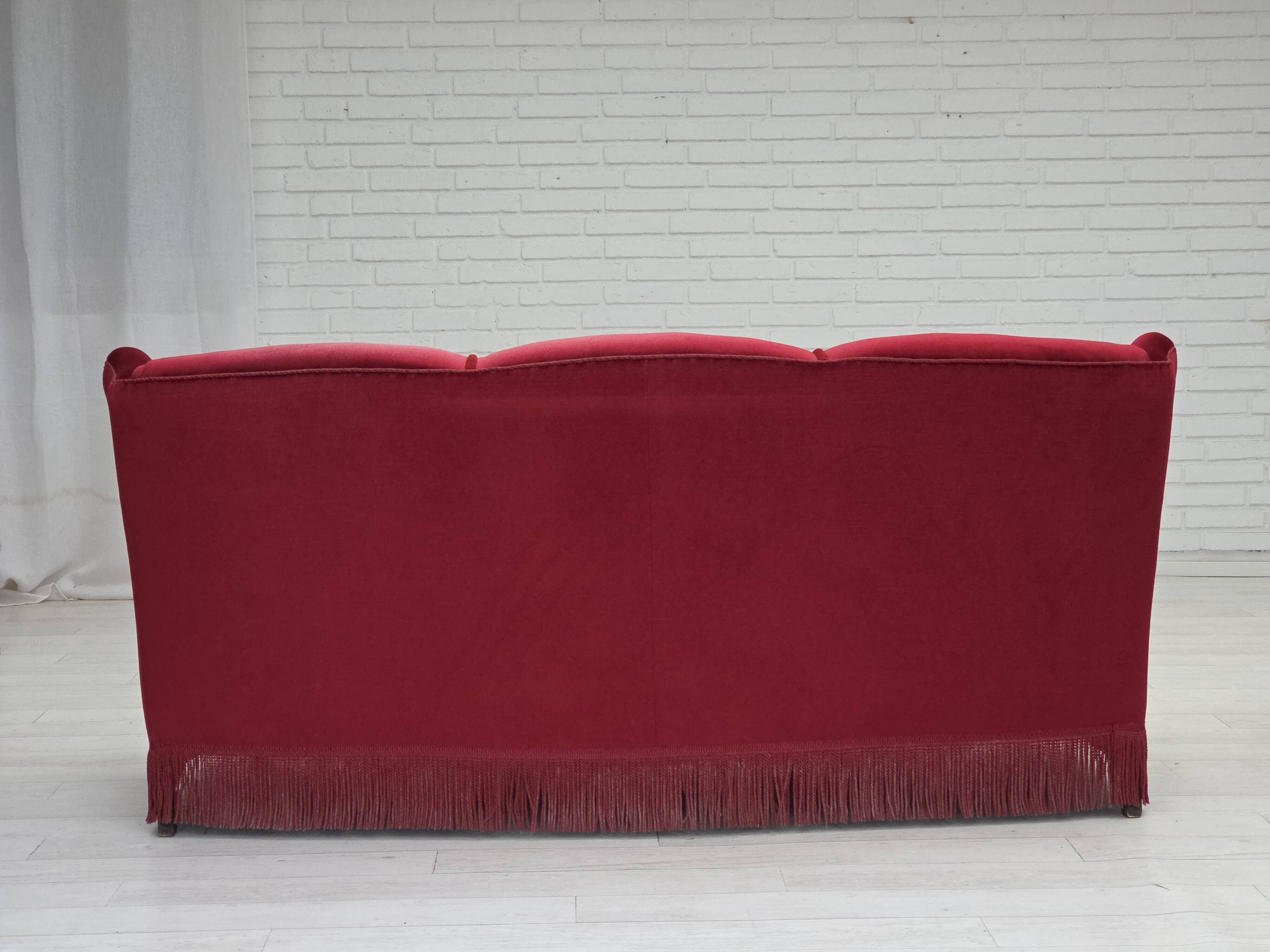 1960s, Danish 3-seater curved sofa, red furniture velour