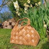 Retro wicker basket