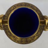 Porcelain vase from Tours