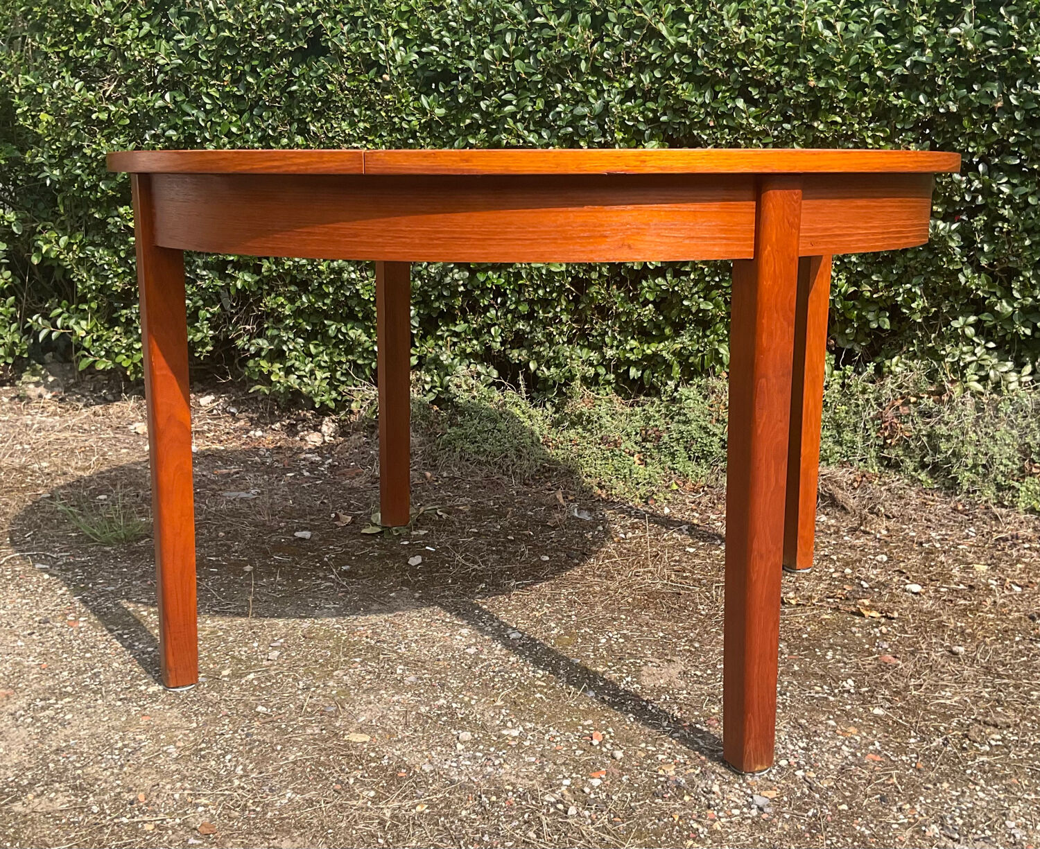 Scandinavian extending table from the 60s and 70s