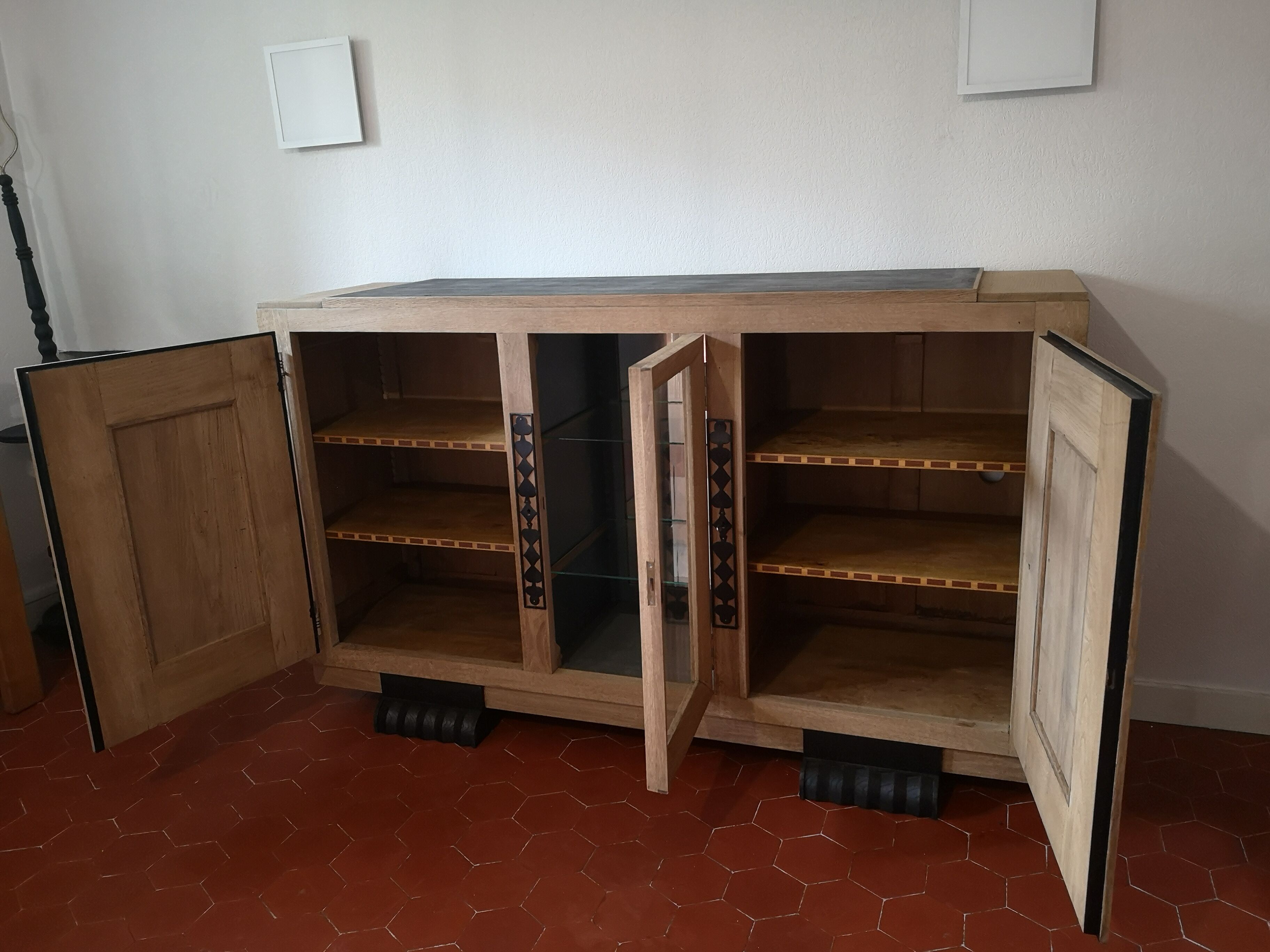 Enfilade 3 doors sandblasted oak and blackened oak year 40