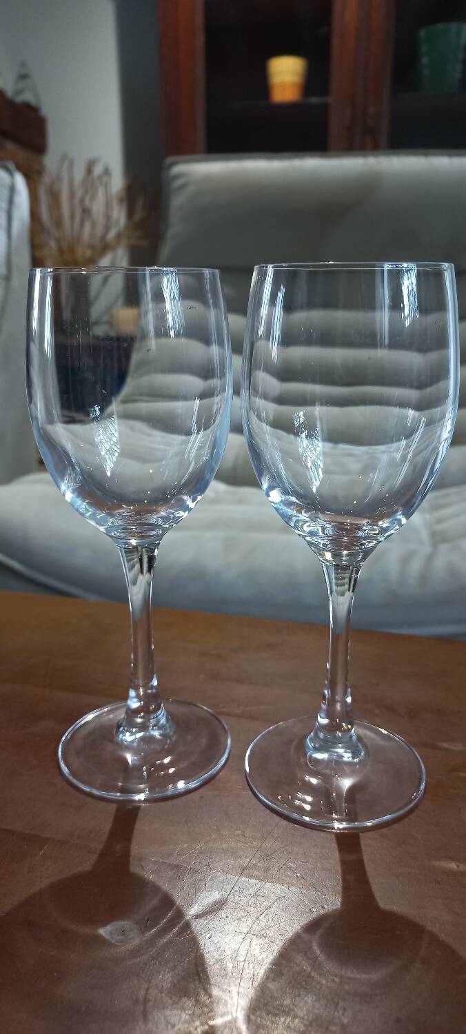 Wine glasses