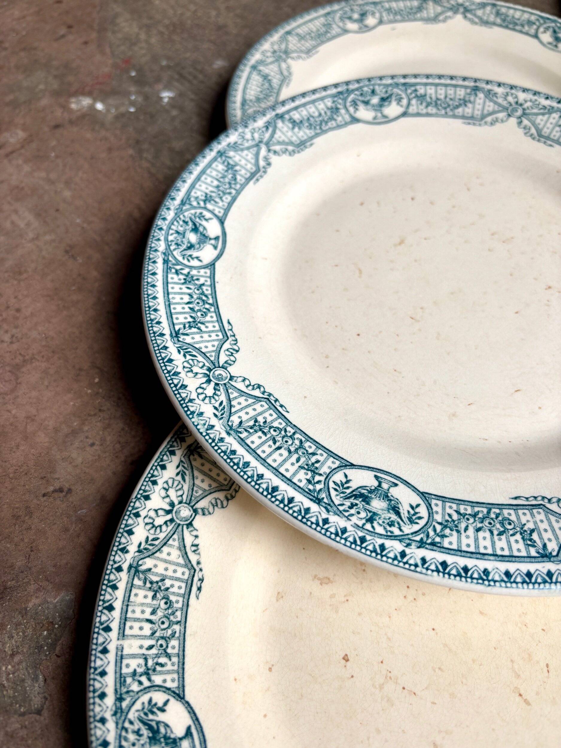6 dessert plates, Salins ironstone, "Directoire" service.