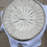Vintage round wicker basket.