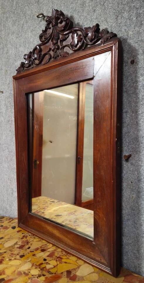 19th-century carved mahogany mirror – Leaf decoration – Napoleonic III period