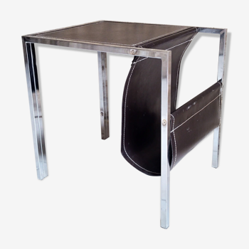 Table d'appoint porte revu cuir et acier 1970