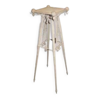 Arts and crafts plant stand