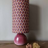 Duo lamp with raspberry ceramic base and vintage print lampshade