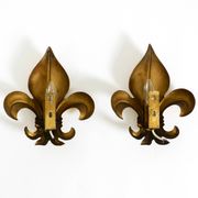 A pair of large 1970s gilt metal Fleur-de-Lis wall lamps by Hans Kögl