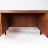 Desk in teak designed by Omann Junior from the 1960s