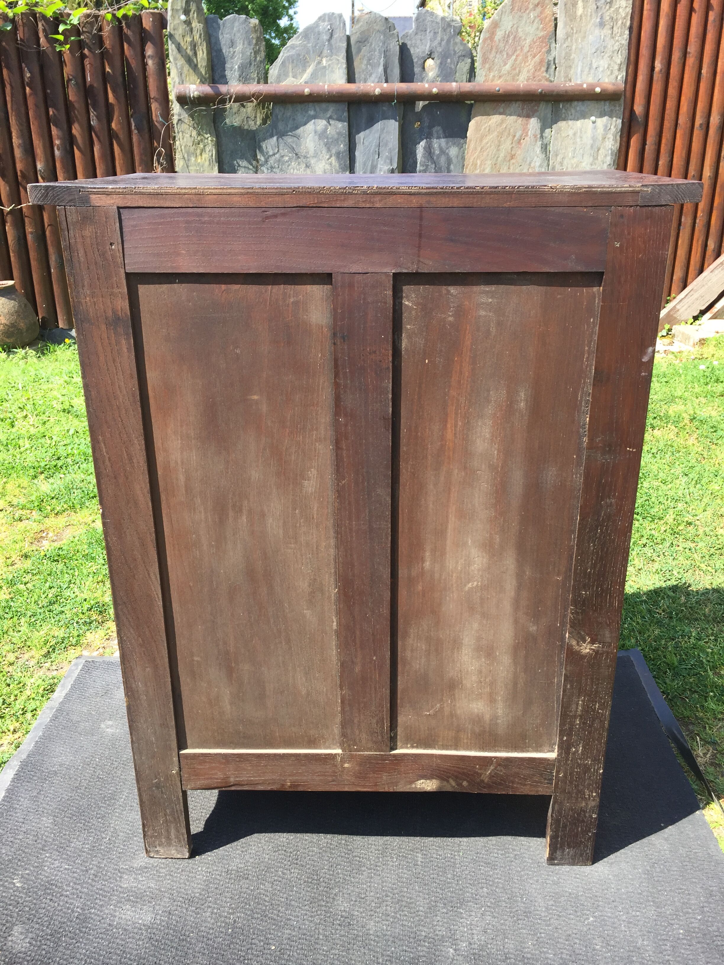 Buffet neo Louis XIII in oak with 1 door and 1 drawer.