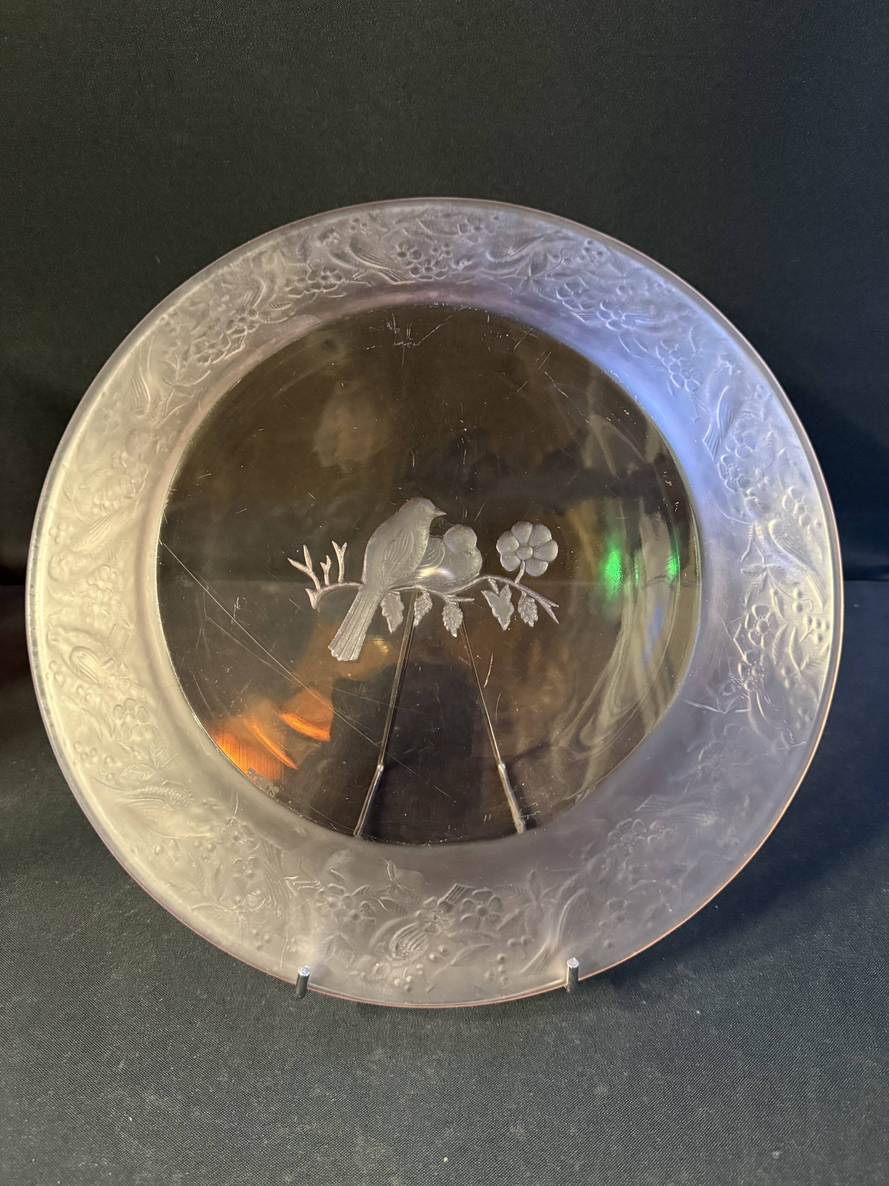 Serving dish – cast pink crystal – sweden