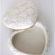 Porcelain heart box