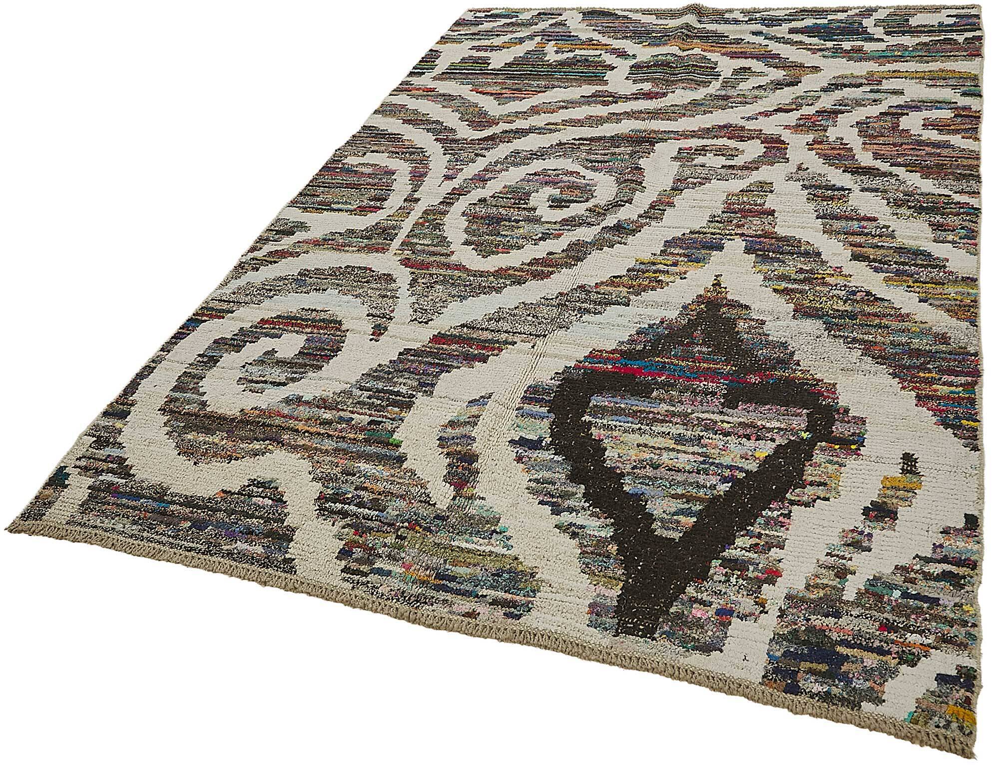 Handwoven Turkish Recycled Boho Rug 173 cm x 254 cm