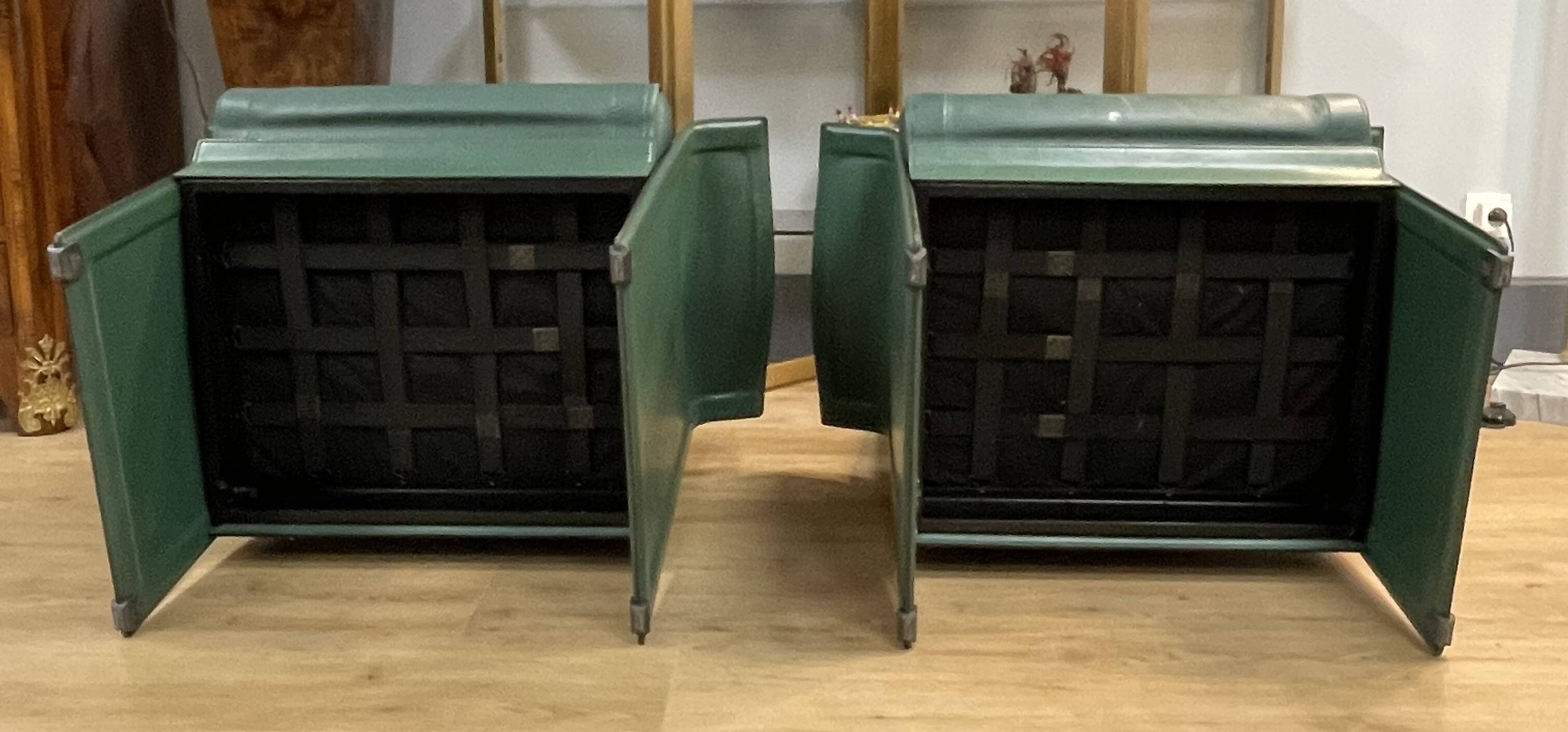 Pair of green leather armchairs from the 70s