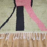Traditional pure wool rug size 140 x 260 cm