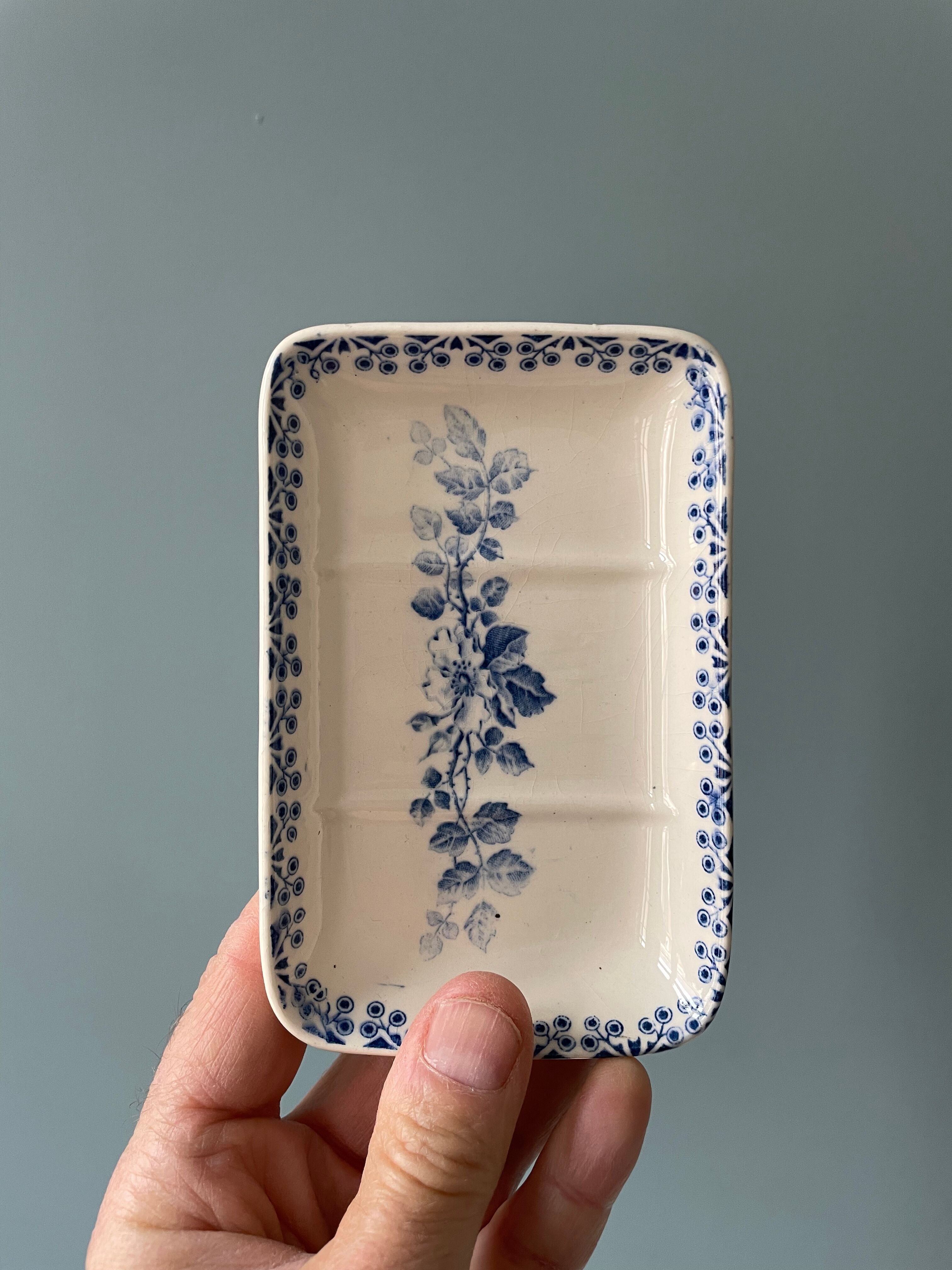 Set of a soap dish and a comb holder Terre de Fer 1900