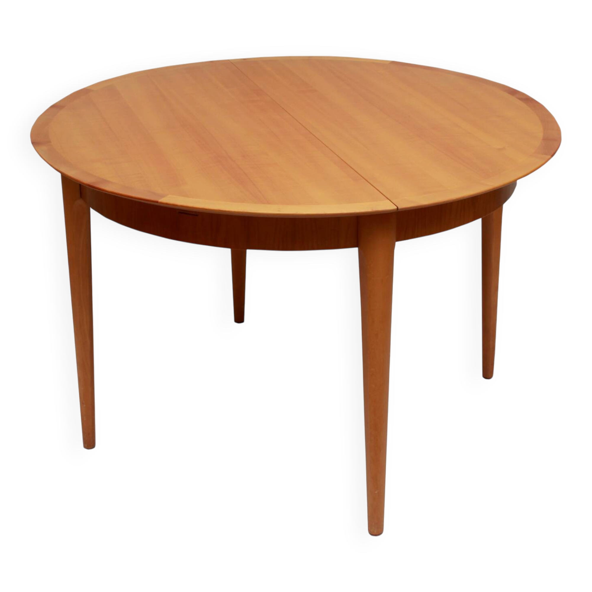 1960s round diningtable in cherrywood from LÜBKE