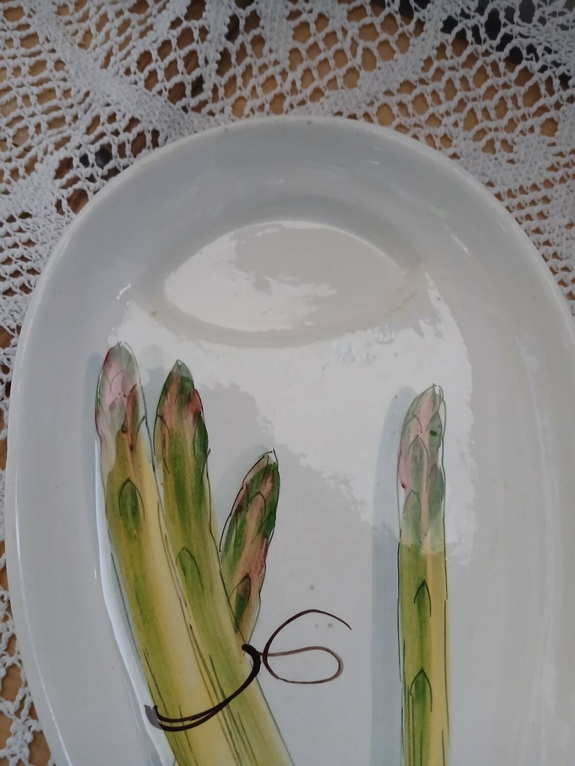 Small asparagus dish