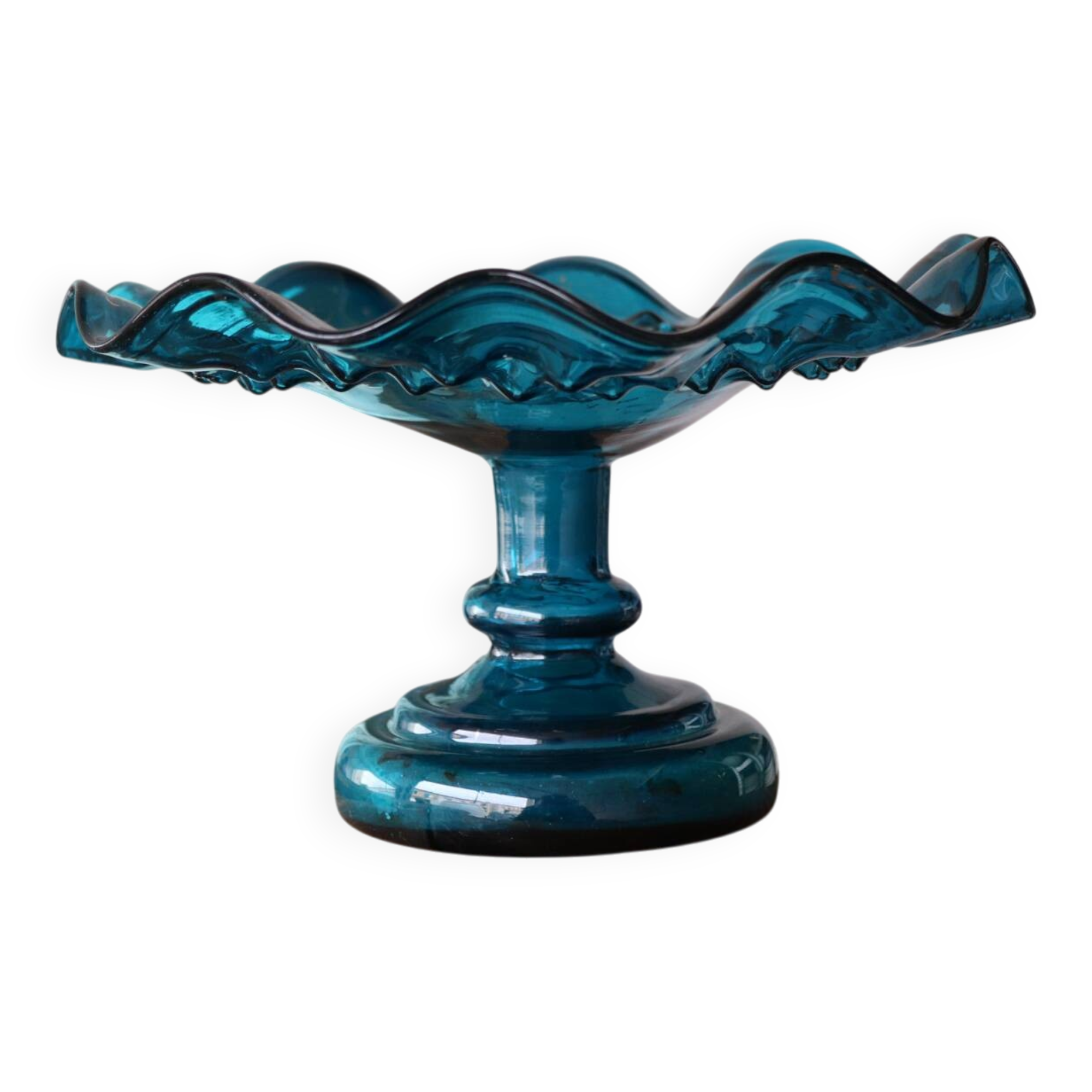 Coupe sur pied ancienne en verre soufflé