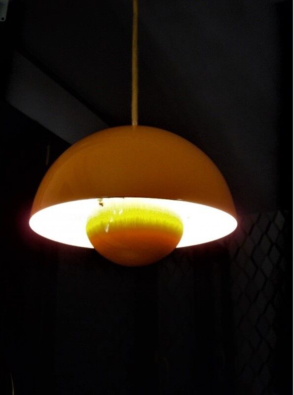 Paire de suspensions Flowerpot par Verner Panton pour Louis Poulsen
