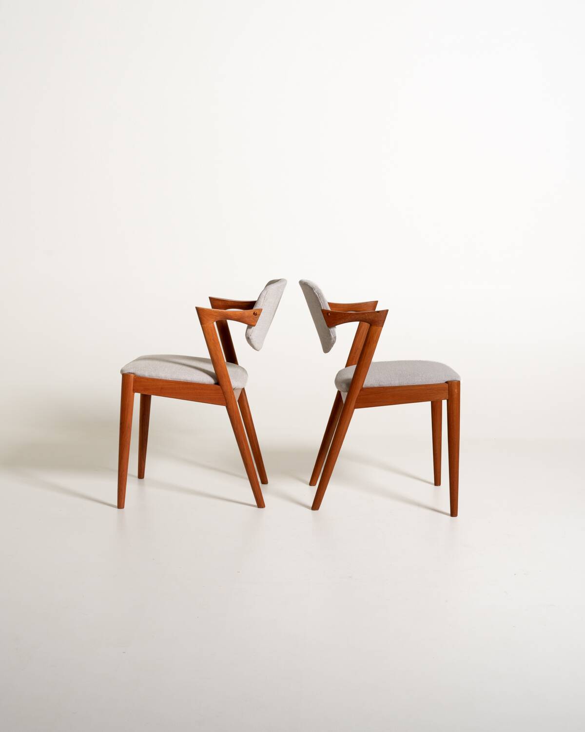 Set of 4 model “42” chairs by Kai Kristiansen for Schou Andersen