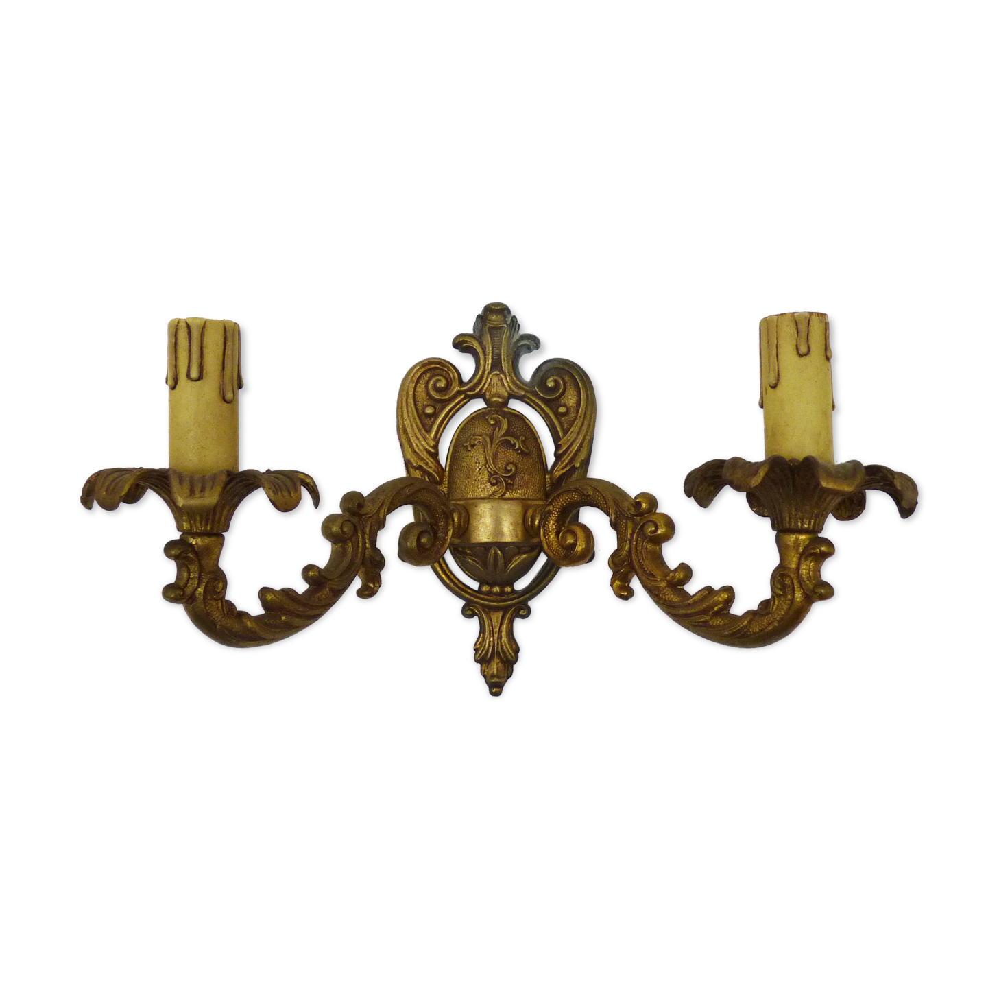 Old bronze wall lamp with 2 candles, years 50/60