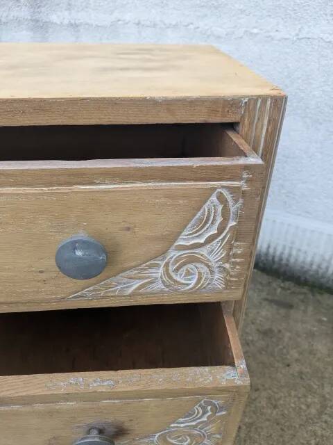 1930s commode