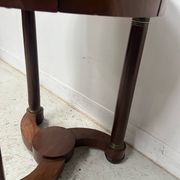 Round Empire-style side table in mahogany and veneer, 20th century