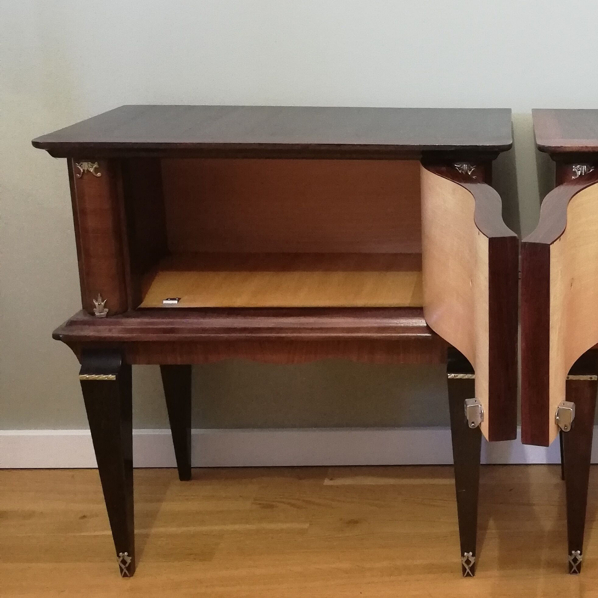 Pair of vintage bedside tables 60s