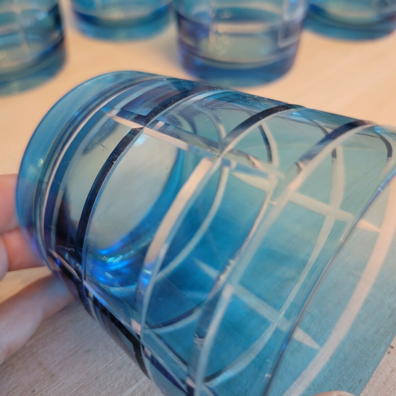 6 glasses of colour-cut blue whisky cups