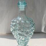 Grape cluster carafe