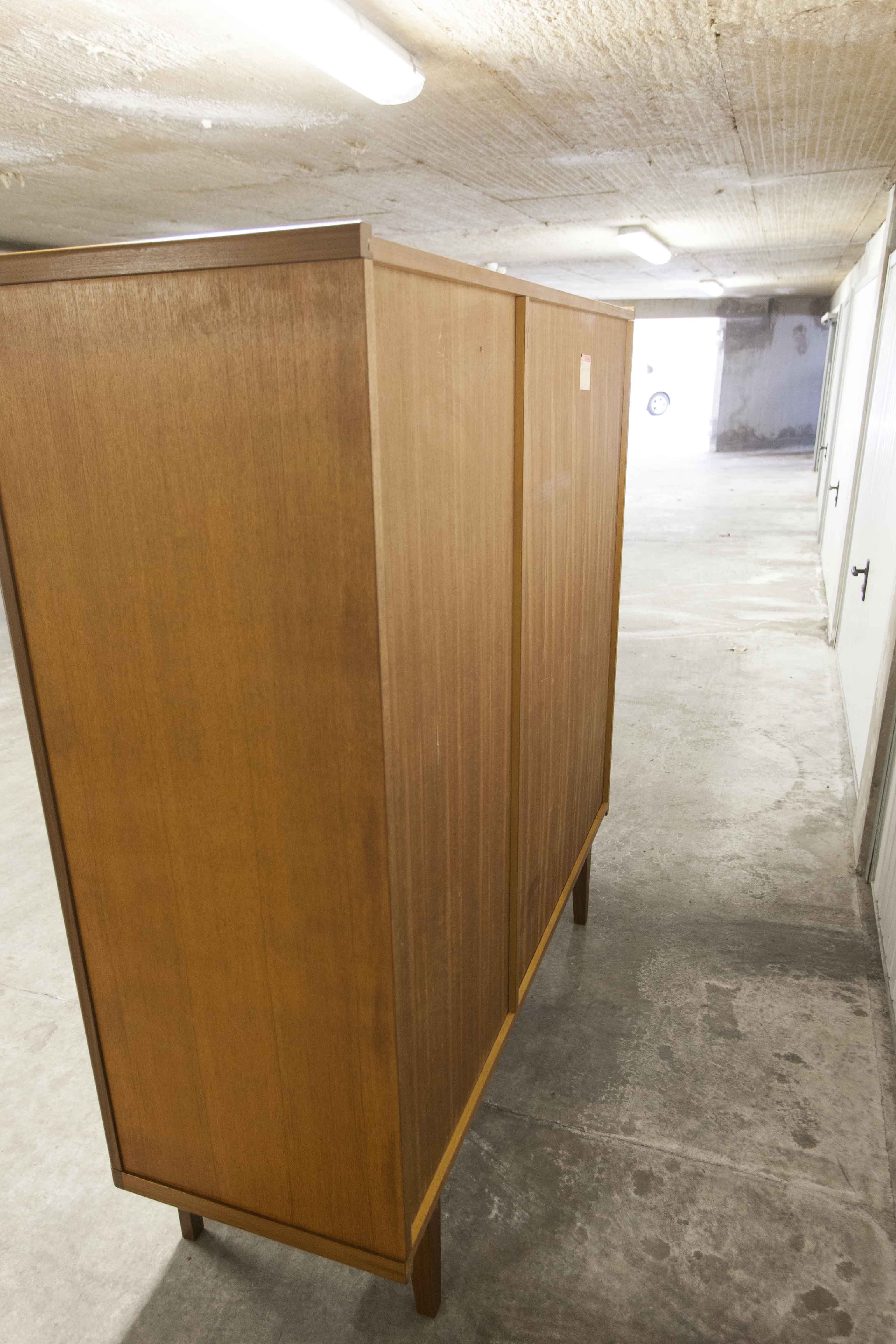 Armoire scandinave en teck 1969 NF Ameublement 202