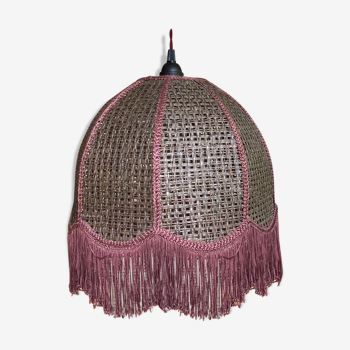 Bohemian suspension with fringes in cannage and burgundy violin fabric.