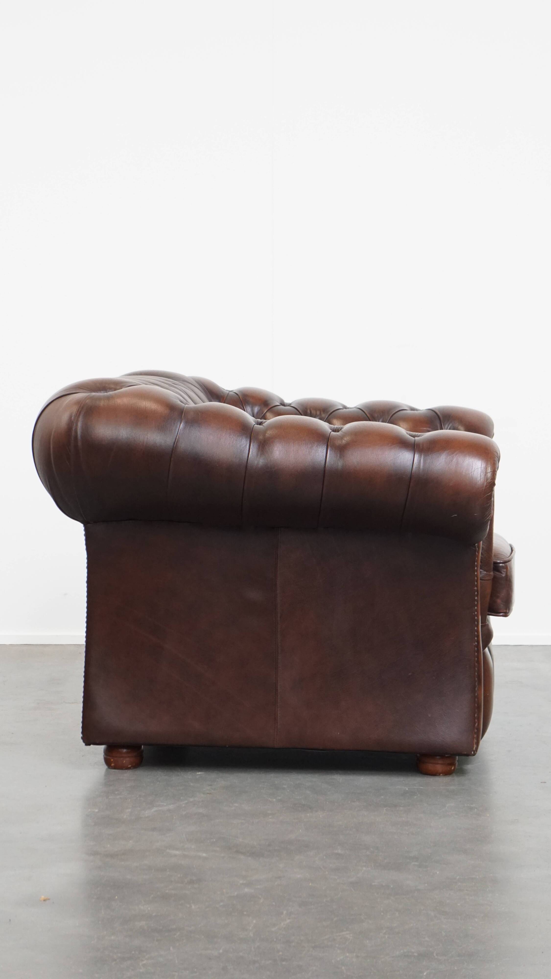 English style cowhide Chesterfield club chair