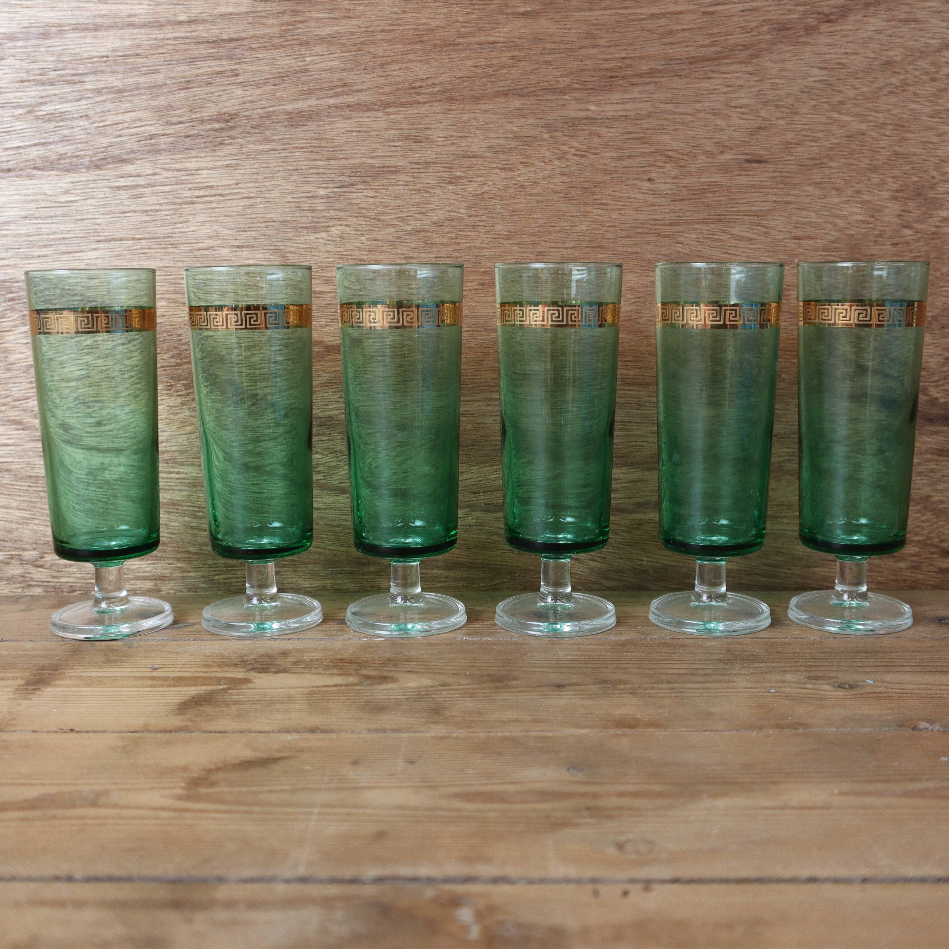 Set of 6 emerald green champagne flutes with gold trim LUMINARC