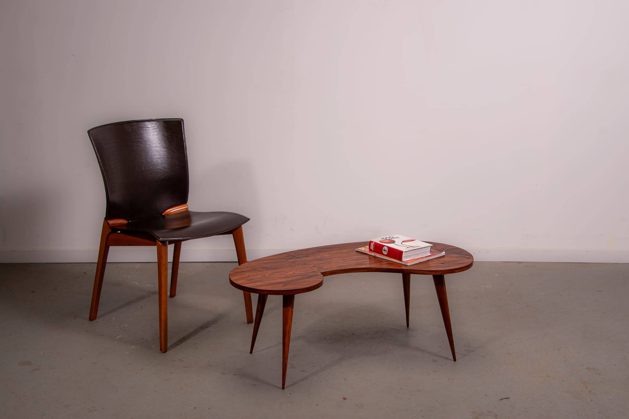 Moveis Frate Ltda Brazilian organic form coffee table. Circa 1950.