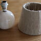 Lampe boule albâtre avec abat-jour corde