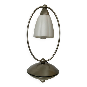 Lampe vintage en opaline et aluminium brossé