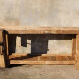 Carpenter's workbench