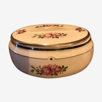 Saint Amand earthenware biscuit box