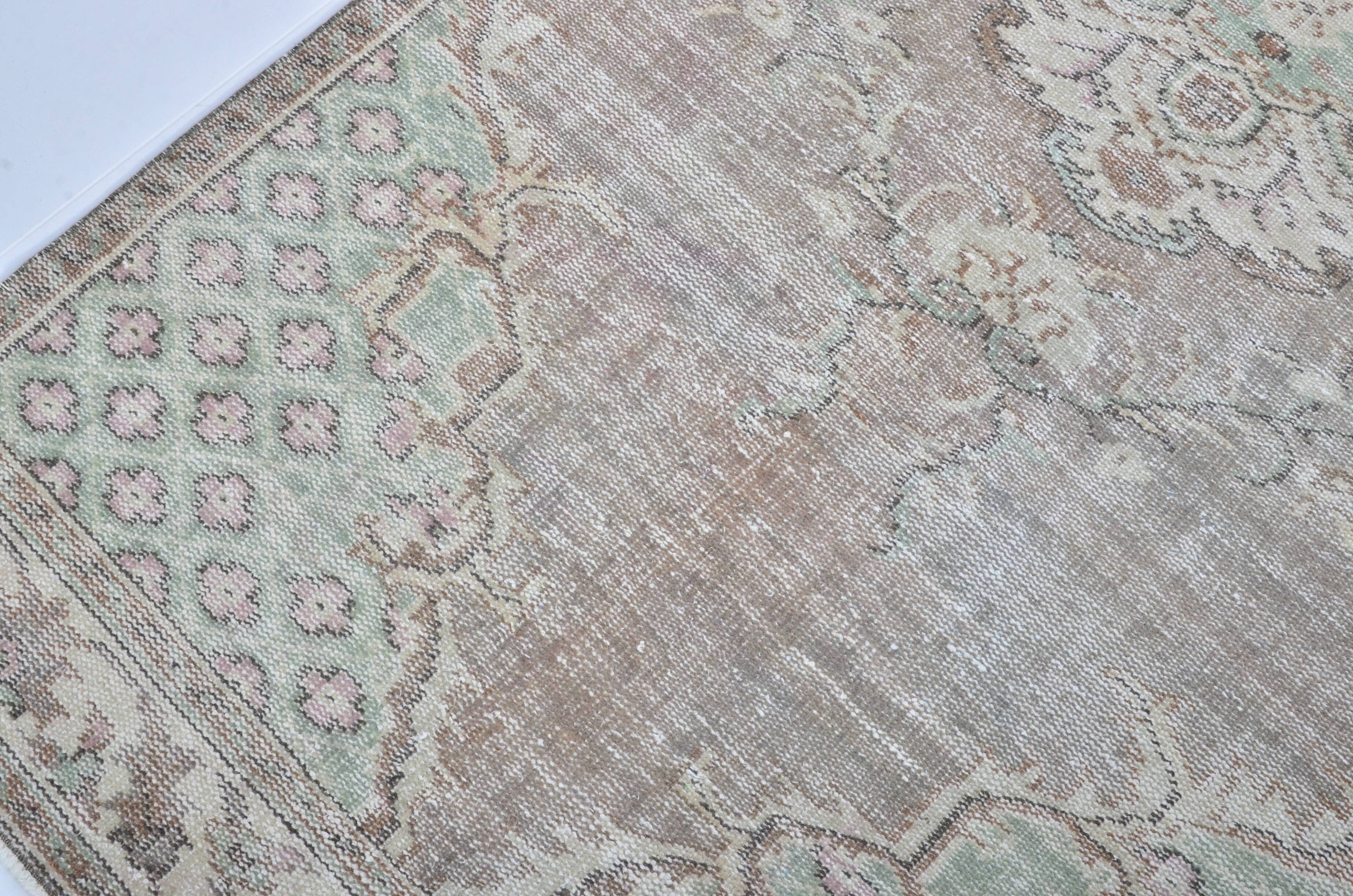 Ethnic Vintage wool Oushak Rug sku 3312