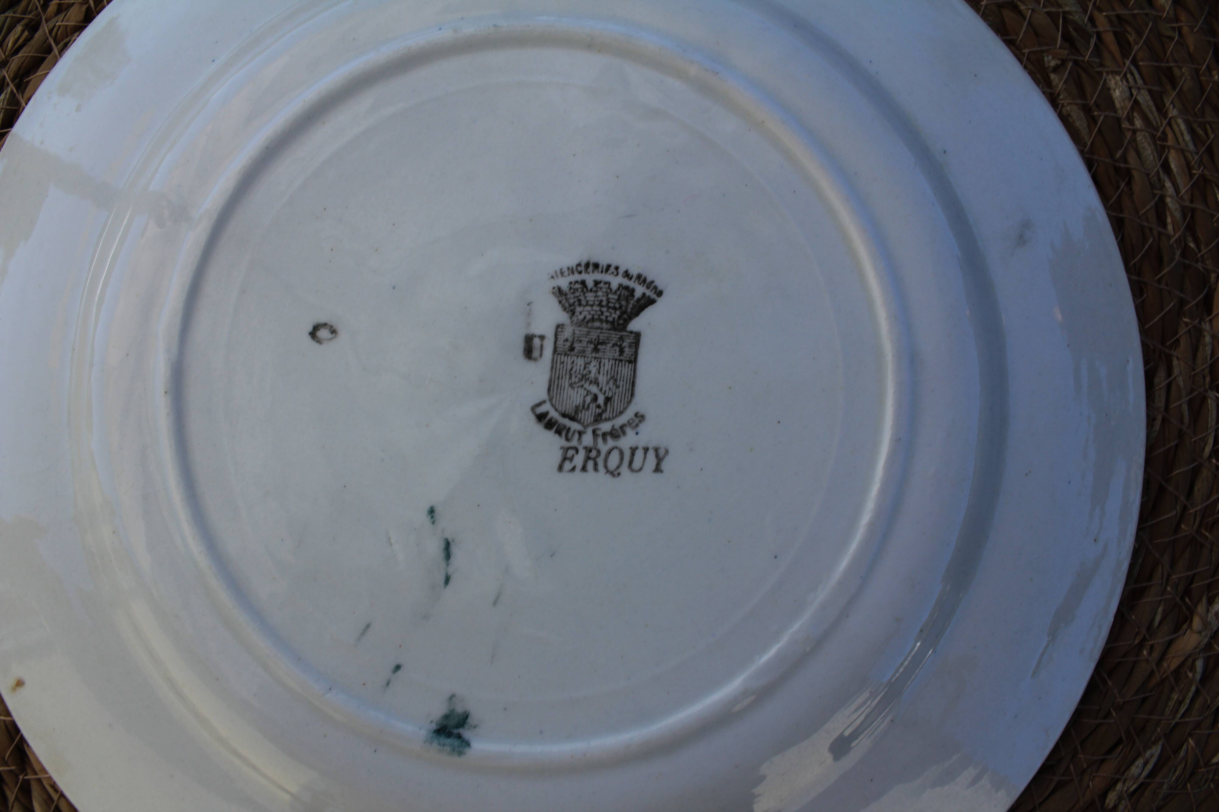 Set of 5 flat plates Faïencerie du Rhône Labrut Frères